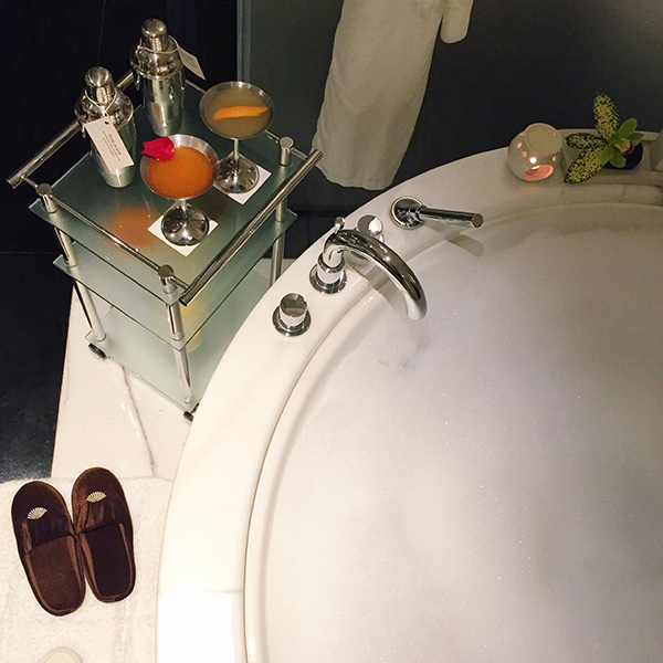 Landmark Mandarin Oriental's new in-room Bath Experience 